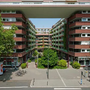 Residenz Am Dom Boardinghouse Colonia